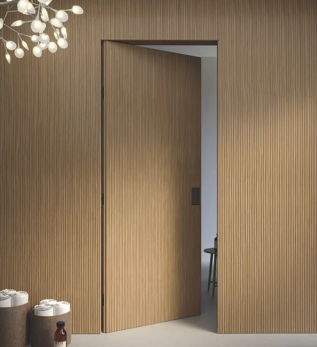 Pail Porte Tratto Plenia: Puerta de relieve vertical